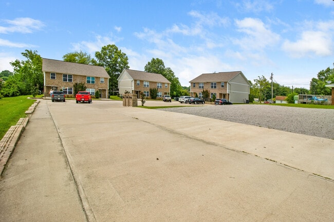Building Photo - 213 Hurley Ln