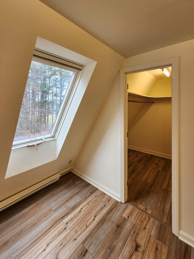 Closet - 124 Old Ocean House Rd