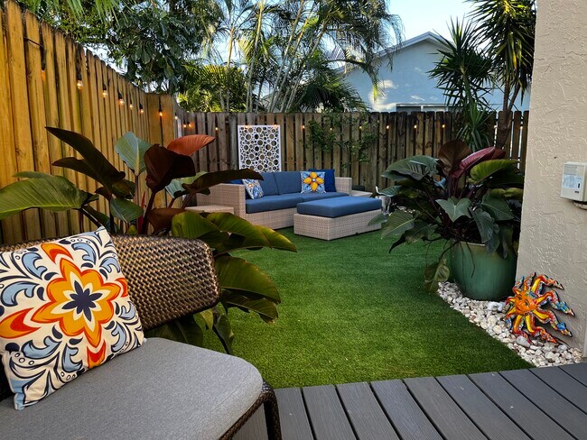 Foto del edificio - 905 SE 12th Ct