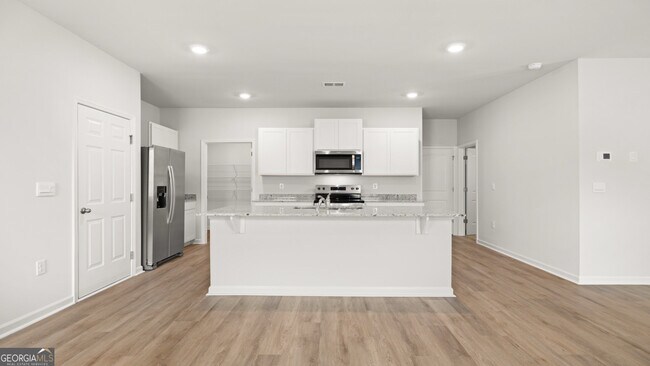 Building Photo - 36 Coggins Pl NE