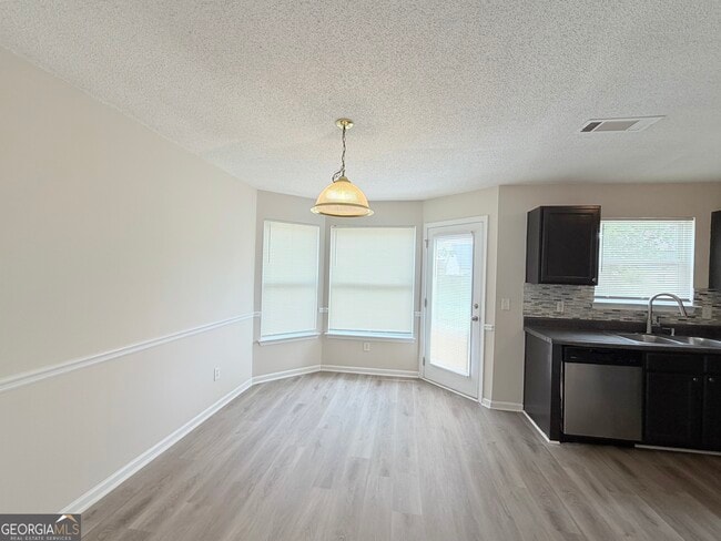 Building Photo - 1007 Rolling Meadows Rd