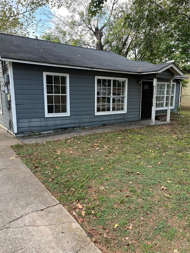 Foto del edificio - 10533 Barnham St