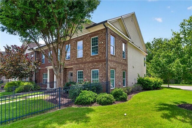 Foto del edificio - 920 Westmoreland Circle Northwest
