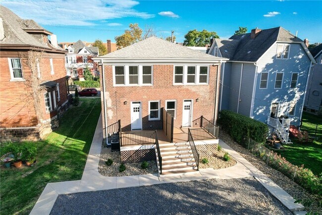 Foto del edificio - 533 N Euclid Ave