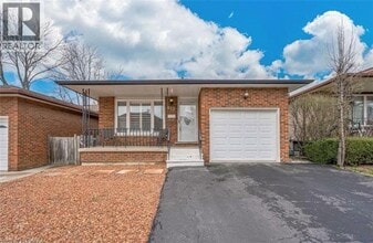 Building Photo - 610 Stone Church Rd W