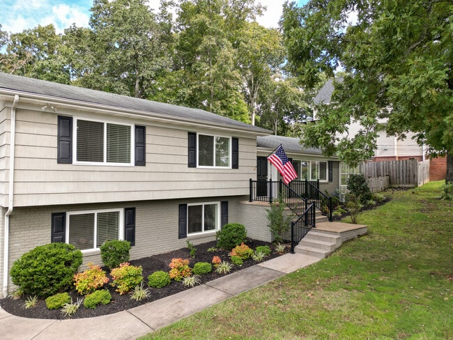 Photo - 11225 Sonja Dr House