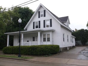 Building Photo - 515 Jackson St
