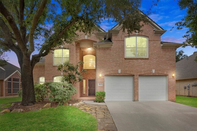 Building Photo - 9023 Eaglecove Dr