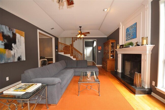Foto del edificio - 10684 E Lake Highlands Dr