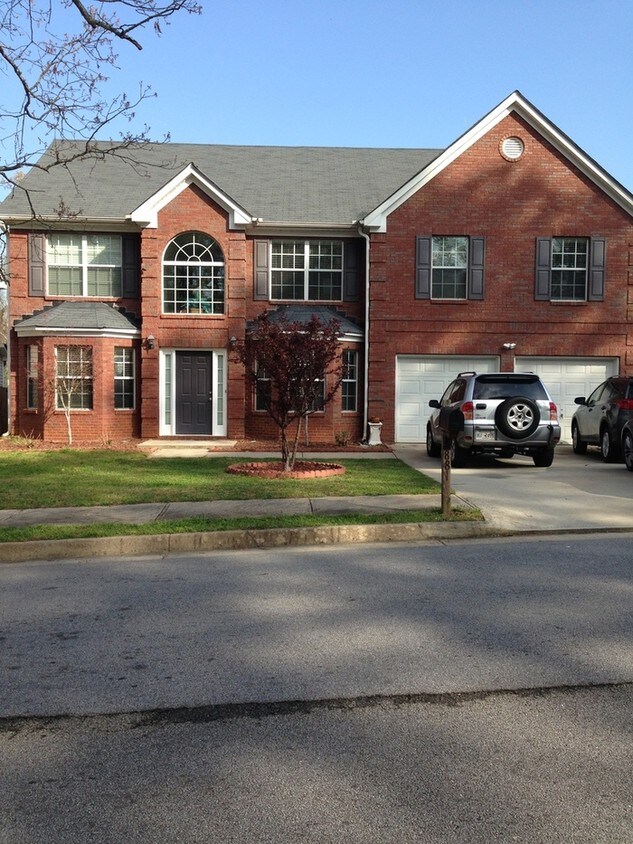 Primary Photo - 2 Story Brick Home-Close to Shopping-