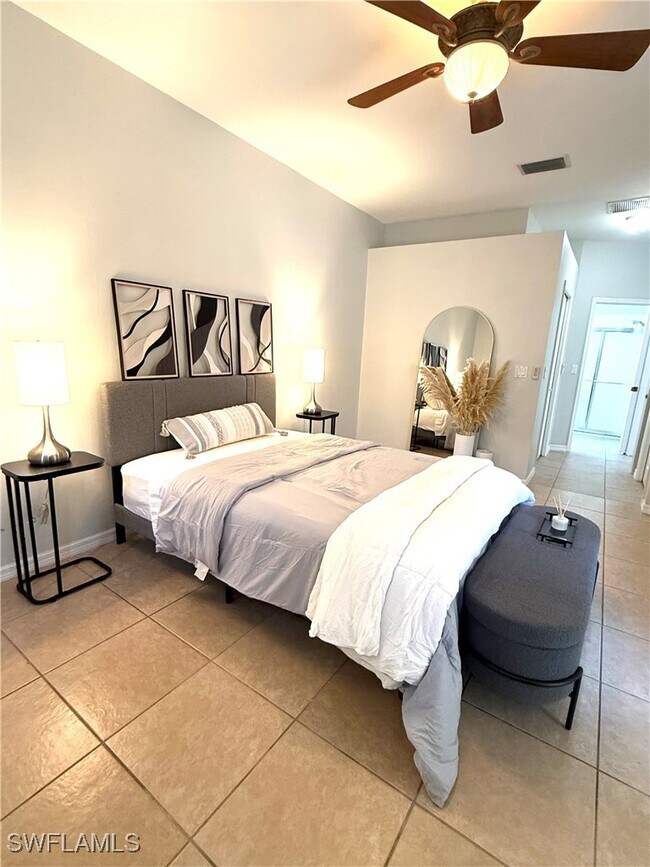 Foto del edificio - 14530 Indigo Lakes Cir