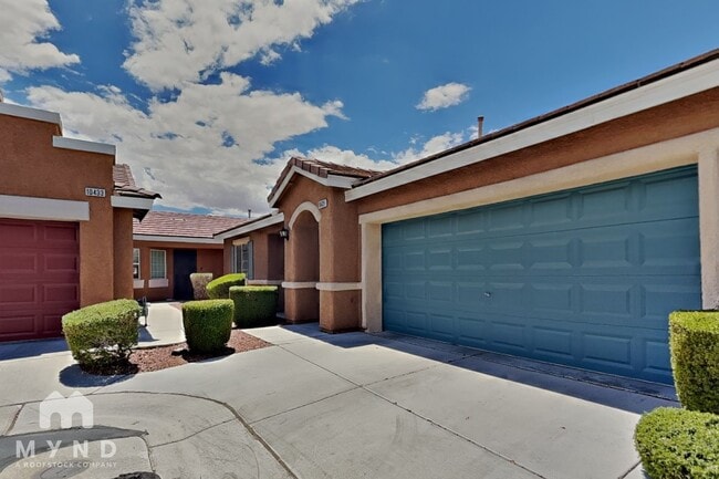 Building Photo - 10429 Aloe Cactus St