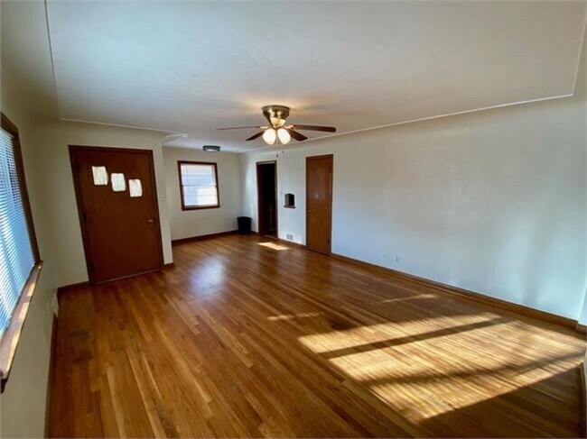 Foto del edificio - Charming 2 bedroom / 1 bath duplex in the heart of Lafayette