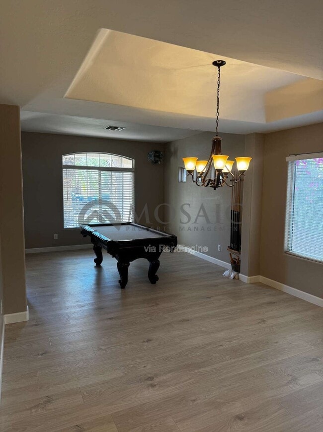 Building Photo - 3356 E Mayberry Ave