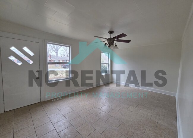 Foto del edificio - 312 Walter Chambers St