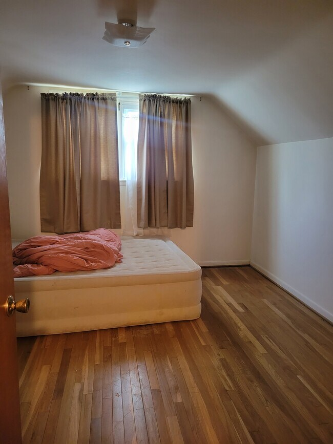 Foto del edificio - 1350 Wingate Ave
