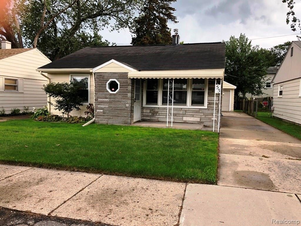 Primary Photo - 55 W Woodward Heights Blvd