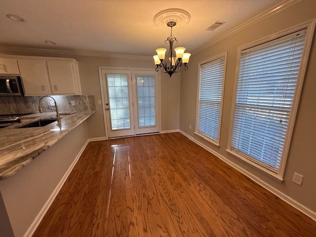 Building Photo - 543 Rocky Ridge Dr