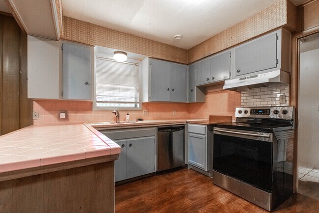 Foto del edificio - 1227 Ector St