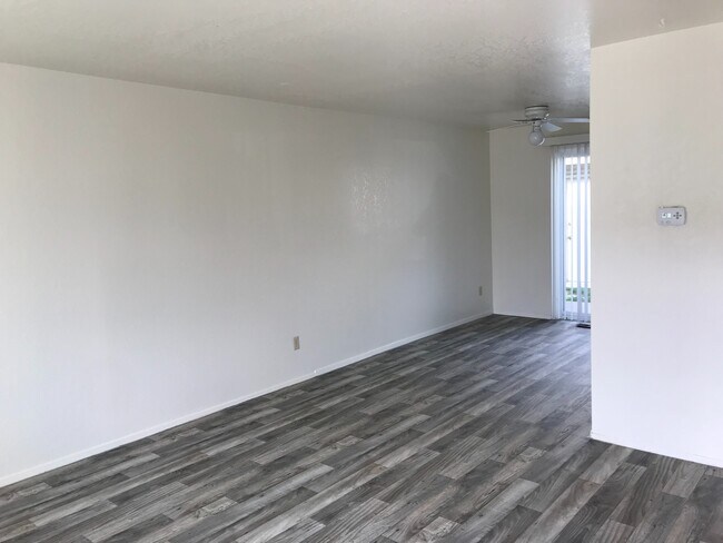 Foto del edificio - 1224 S Juniper St