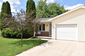 Building Photo - 1222 W Weiland Ln
