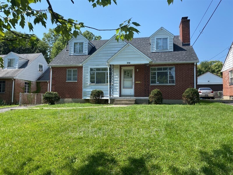 Primary Photo - 514 W Parkwood Dr
