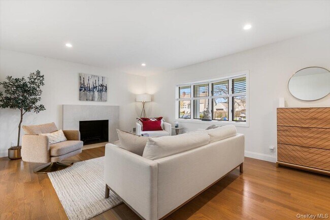 Foto del edificio - 34 Tuckahoe Ave