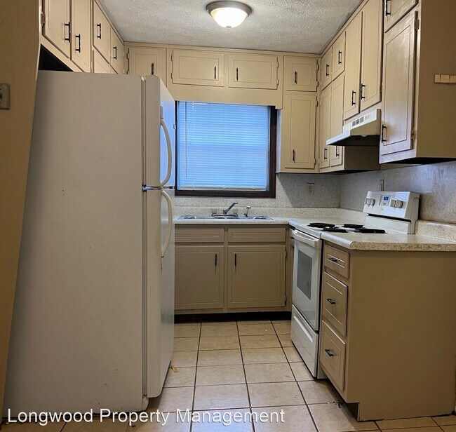 Foto del edificio - 3 br, 2 bath House - 1654 Derwin Brown Dr