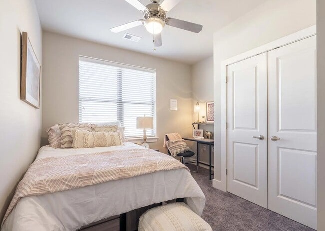 Building Photo - The Standard at Auburn