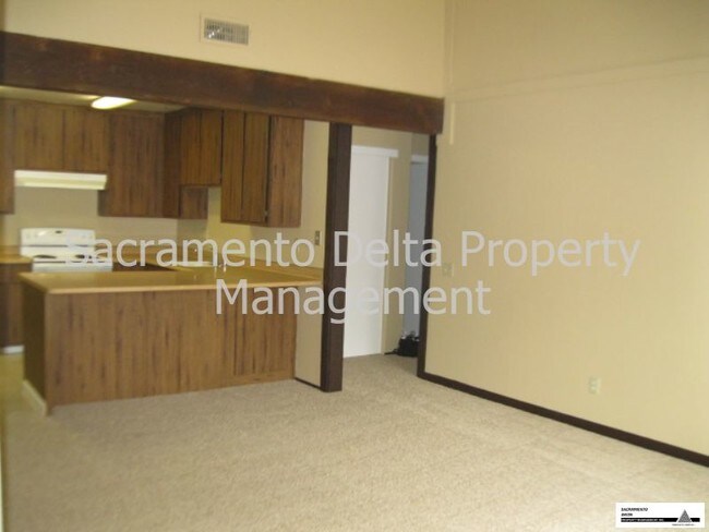 Foto del edificio - 3635 Sutterwoods Way