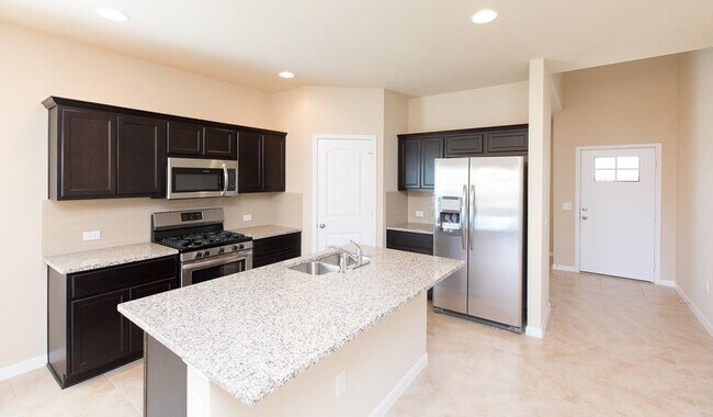 Building Photo - 6505 Loretta White Ln