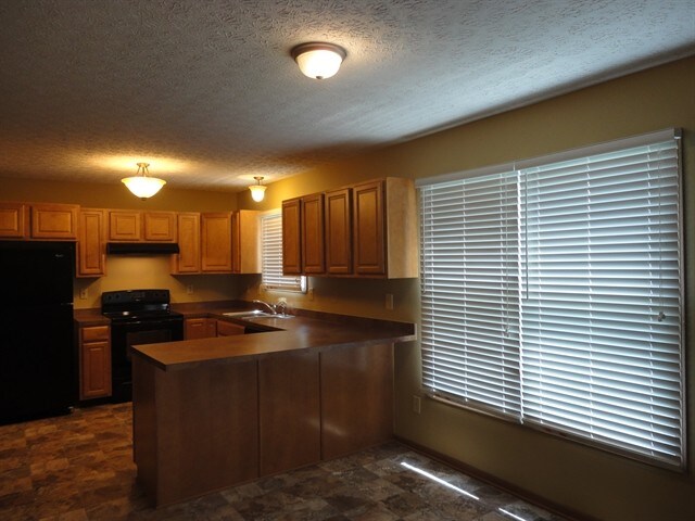 Building Photo - 2356 Maribeth Pl