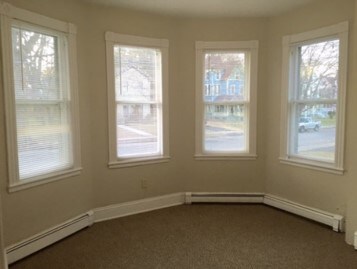 Living Room - 7 Grand St