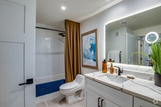 2 BR, 2 BA (B) - 1,219 SF - Maverick