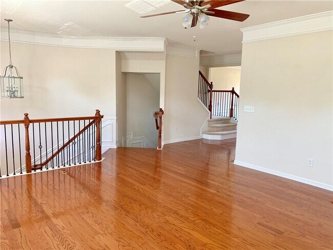 Foto del edificio - 1707 Wehunt Ln
