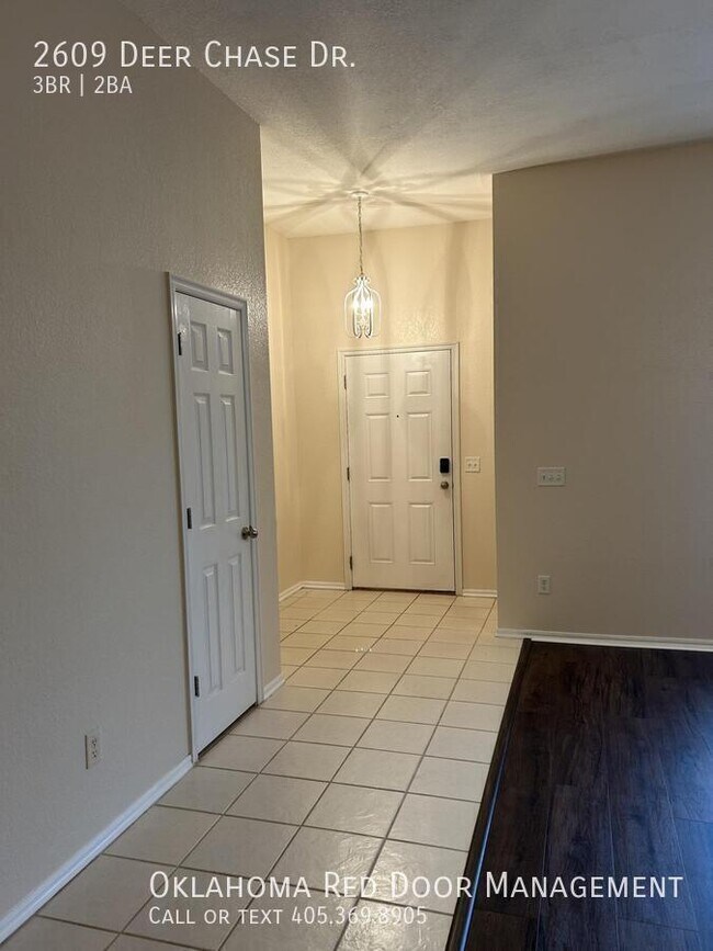 Foto del edificio - 2609 Deer Chase Dr