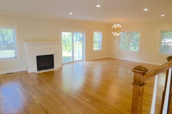 Primary Photo - 299 Cabot St