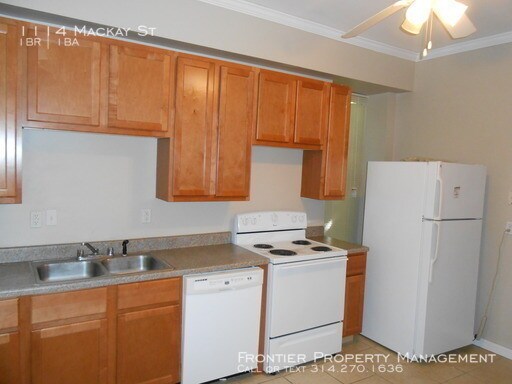 Building Photo - Shotgun Style 1 bedroom in Lafayette Square!