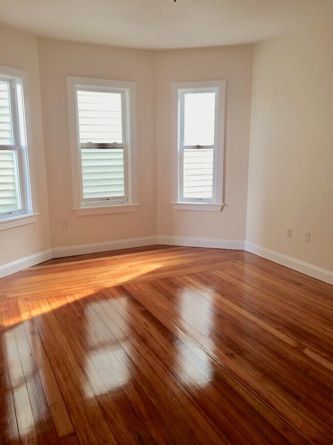 Foto del edificio - 1085 Dorchester Ave