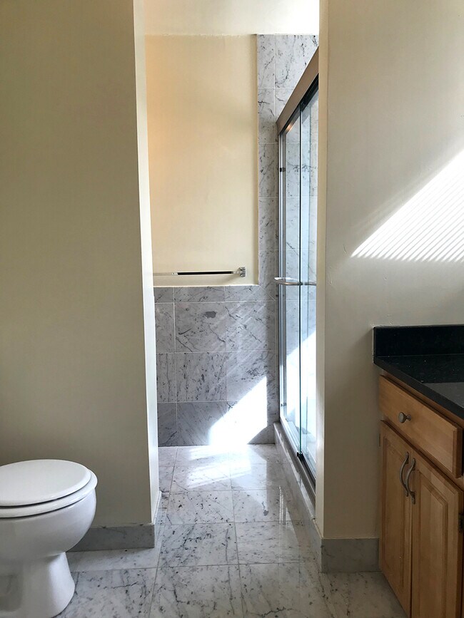 55 Queensberry St photo'