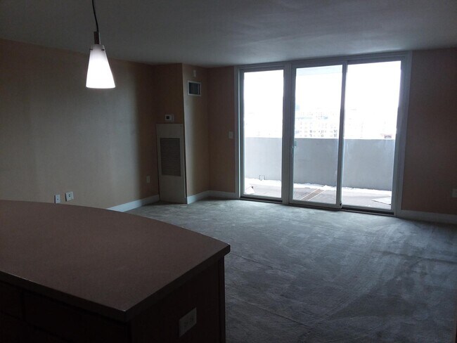 Foto del edificio - 601 W 11th Ave