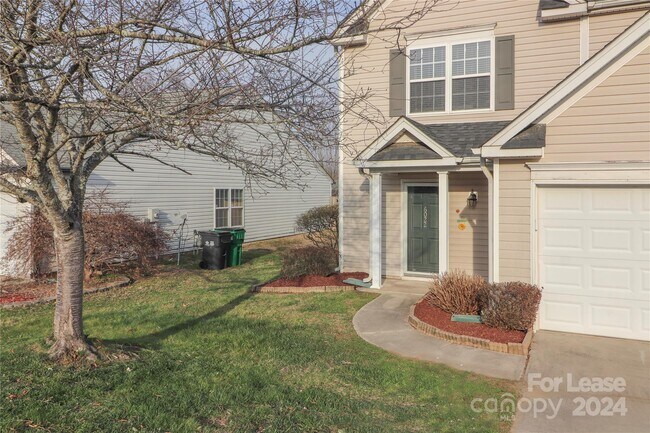 Building Photo - 6022 Leawood Run Ct
