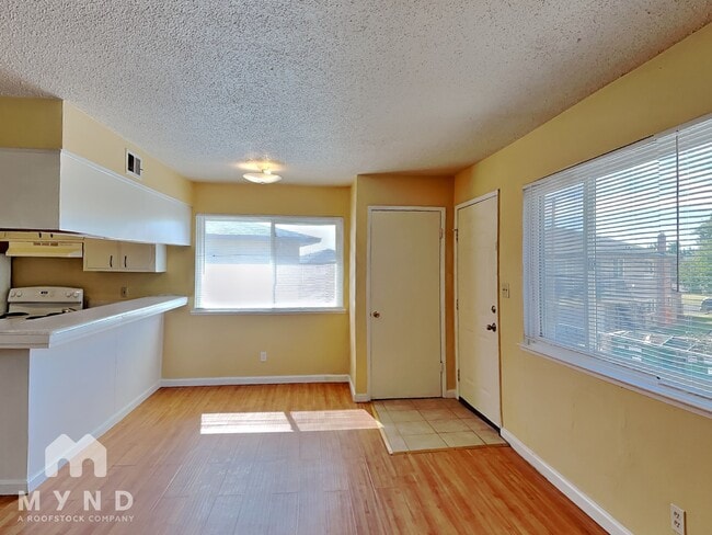 Foto del edificio - 4137 Apostolo Cir