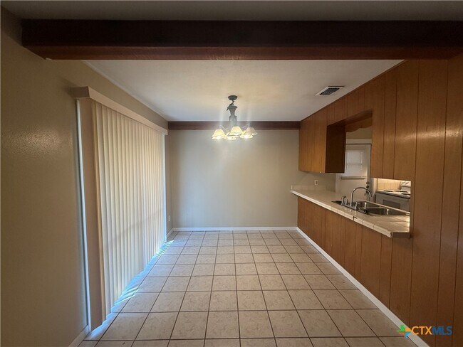 Foto del edificio - 1004 Hillyer St