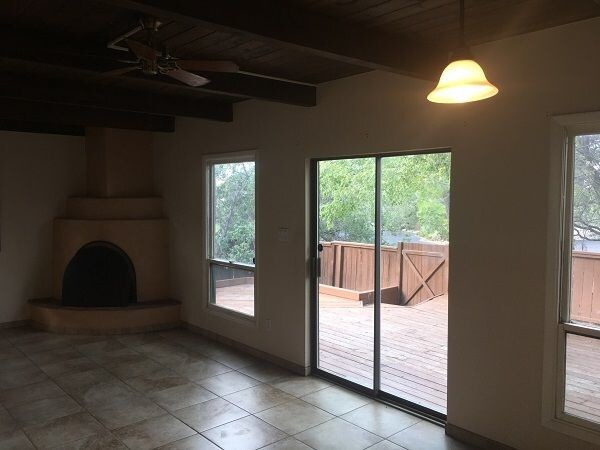 Building Photo - 3148 Plaza Blanca