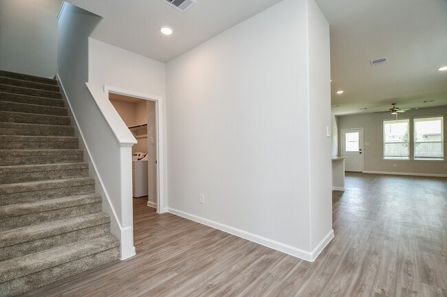 Building Photo - 12931 California Palm Ct