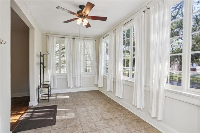 Building Photo - 3808 Napoleon Ave