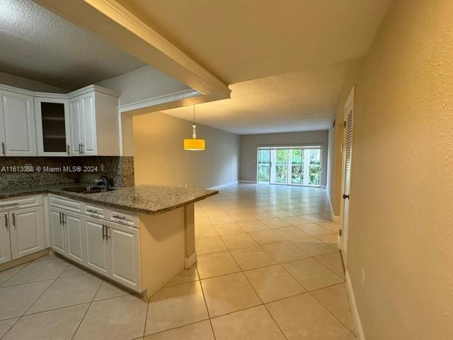 Building Photo - 9159 SW 77th Ave