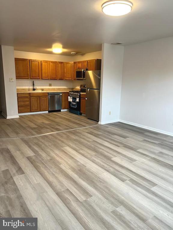 Foto del edificio - 4828 Silverwood St