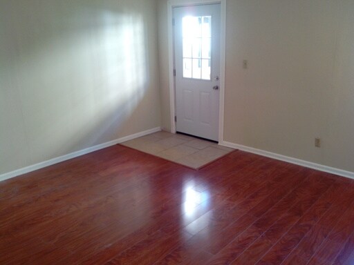 Building Photo - 230 Hal Muldrow Dr